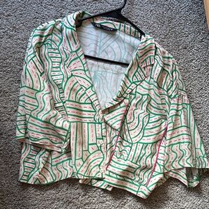 Zara Women's Abstract Pink and Green Crop button down